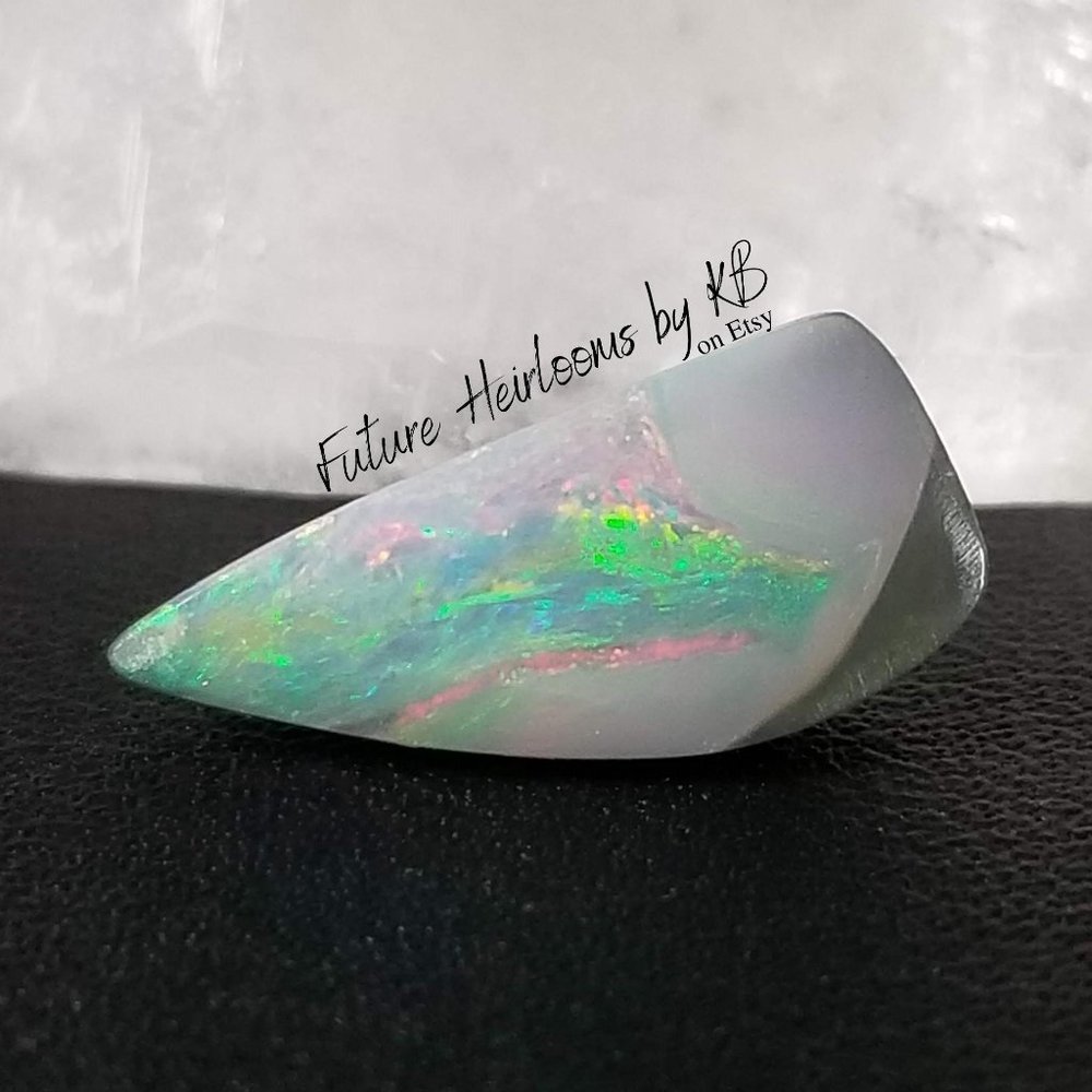 Australian Winton Opal * 14.7 x 6.7 x 4.2mm * solid, natural, gemmy boulder opal